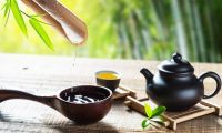 UÓNG TRÀ - MỘT THÚ VUI TAO NHÃ GIỮA CHỐN PHỒN HOA